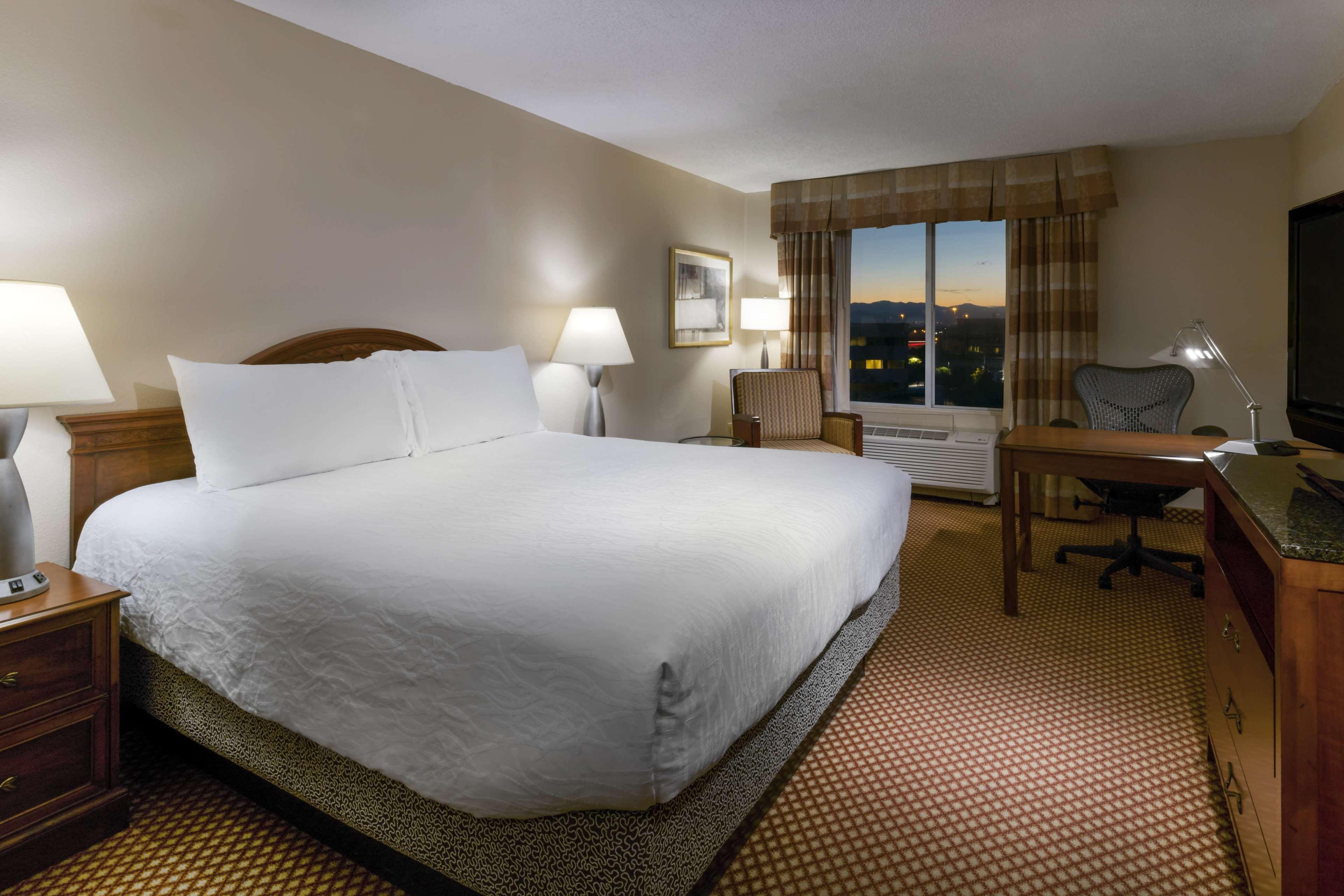 Hotel Hilton Garden Denver Airport 4*
