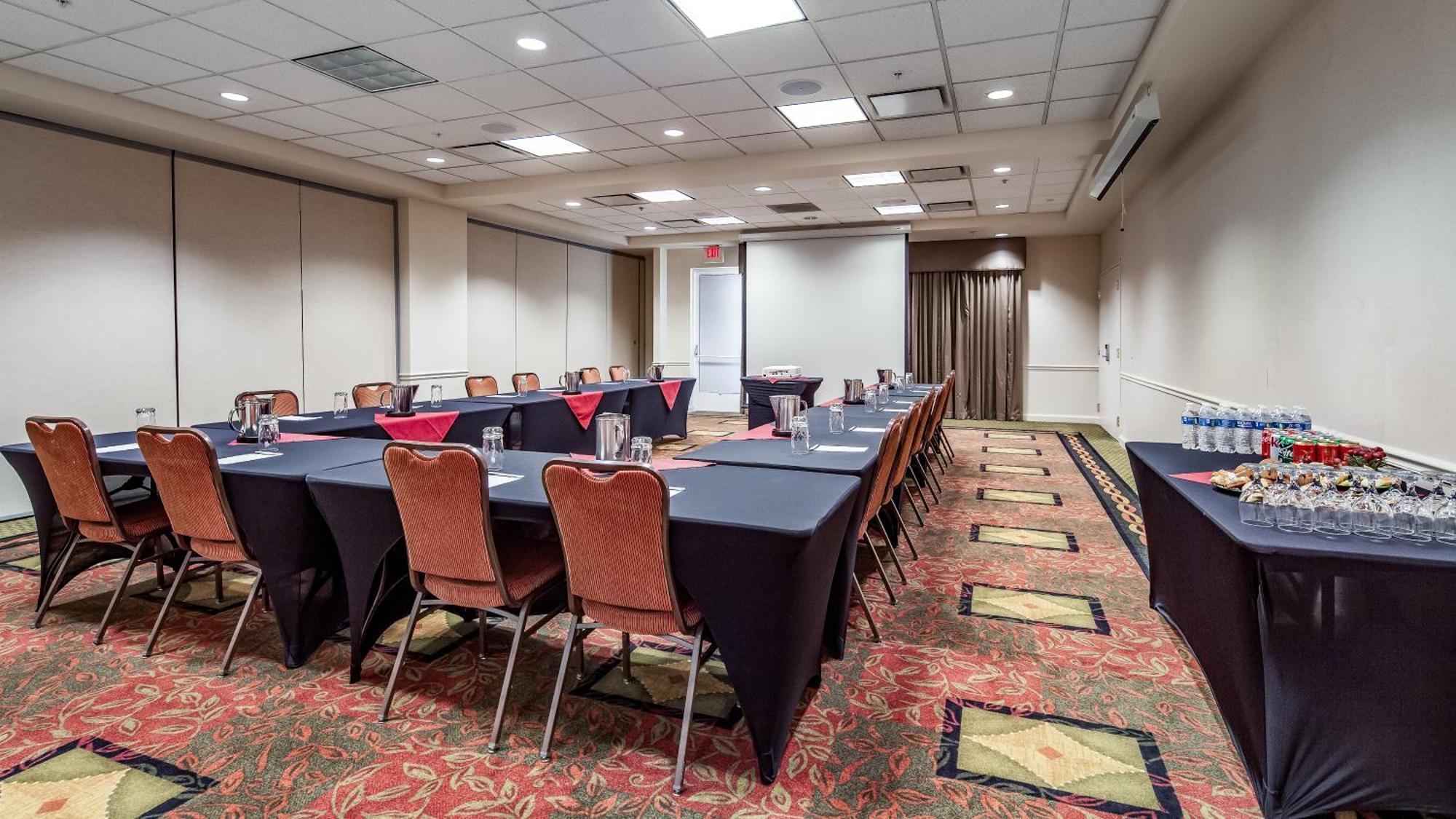 Hilton Garden Denver Airport Hotel