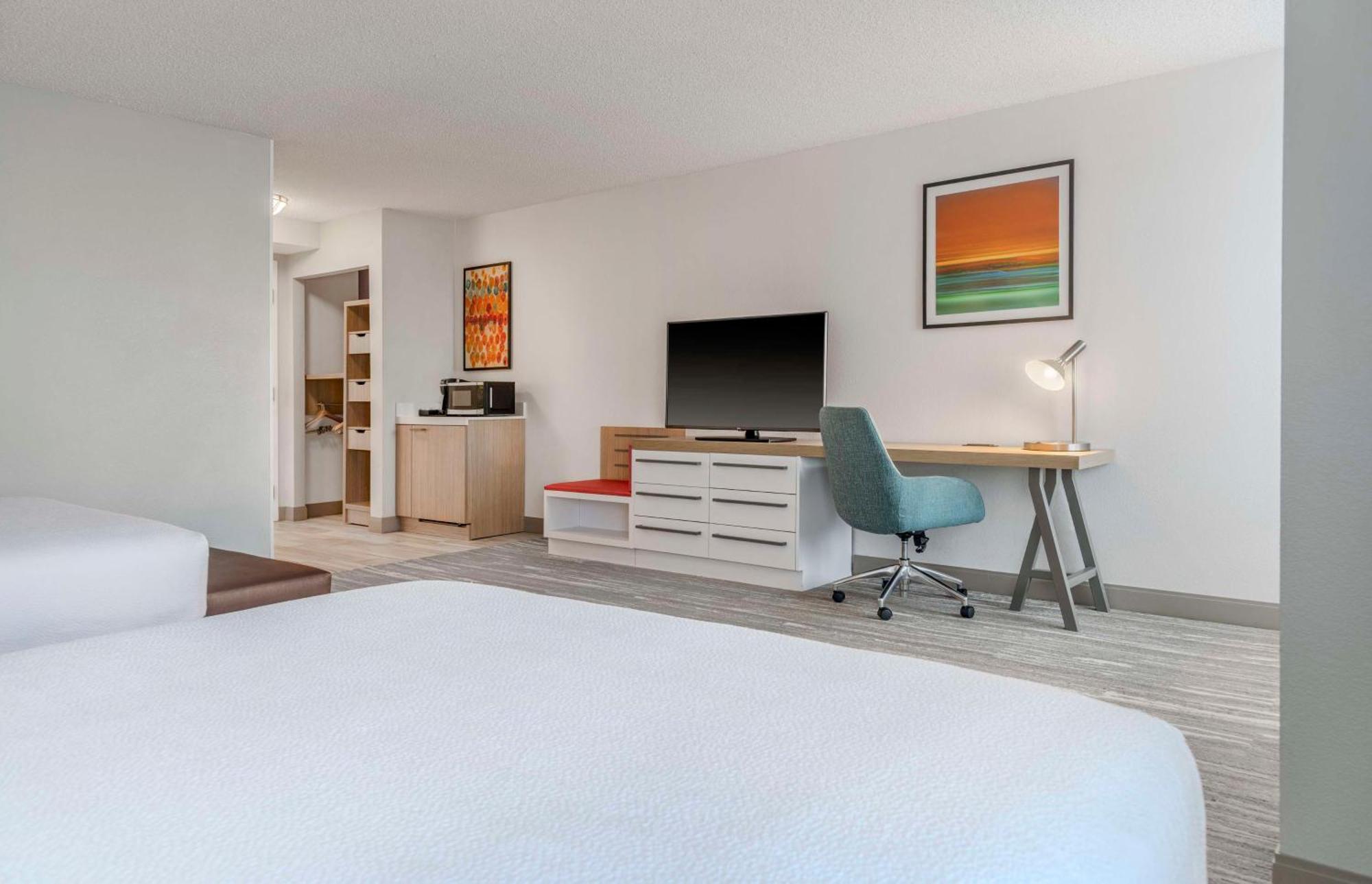 Hilton Garden Denver Airport Hotel 4*
