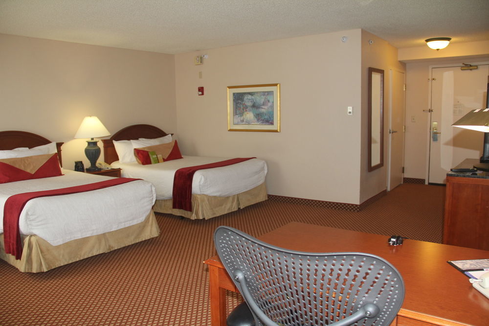 Hilton Garden Denver Airport Hotel 4*
