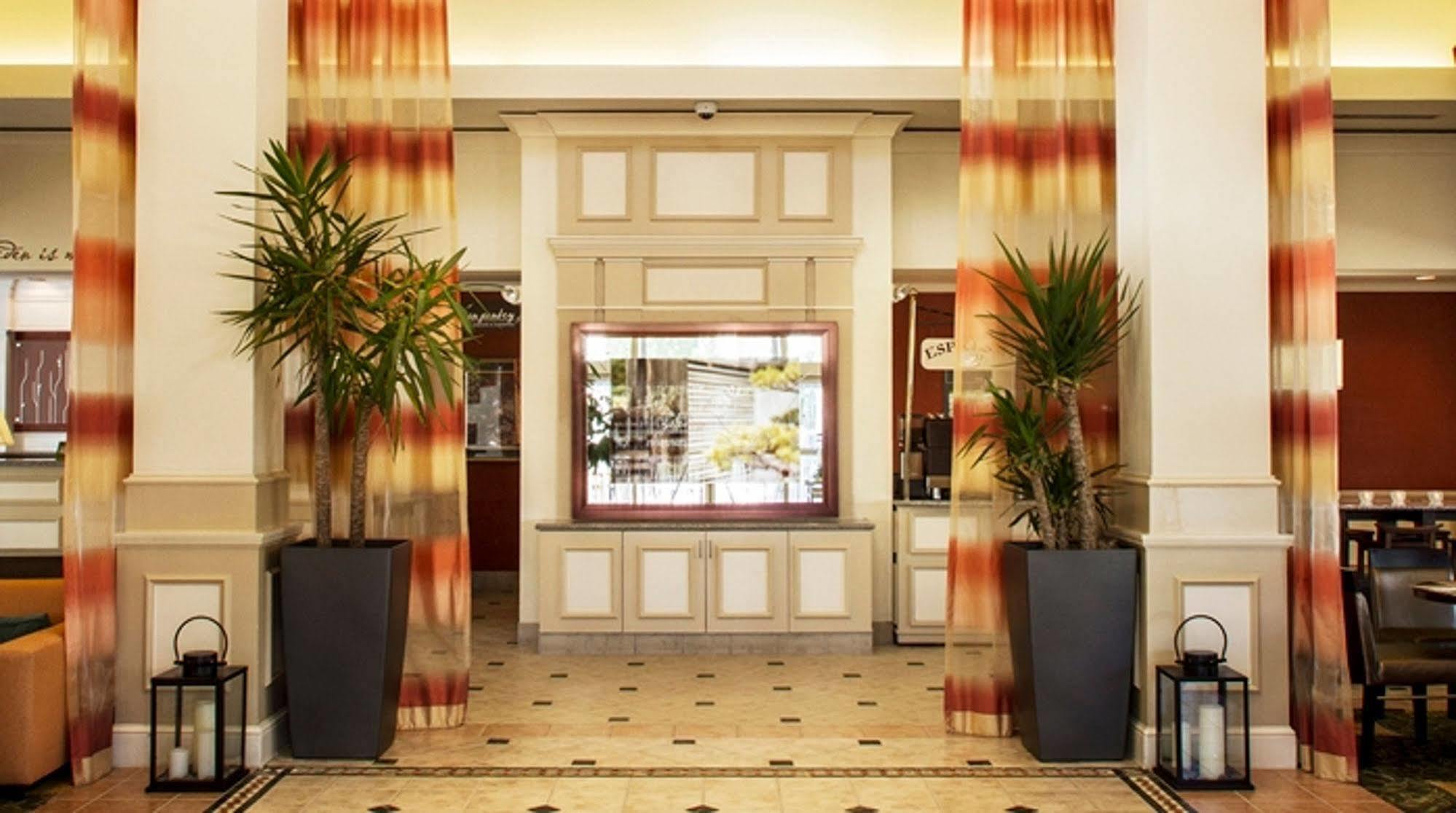 Hilton Garden Denver Airport 4*
