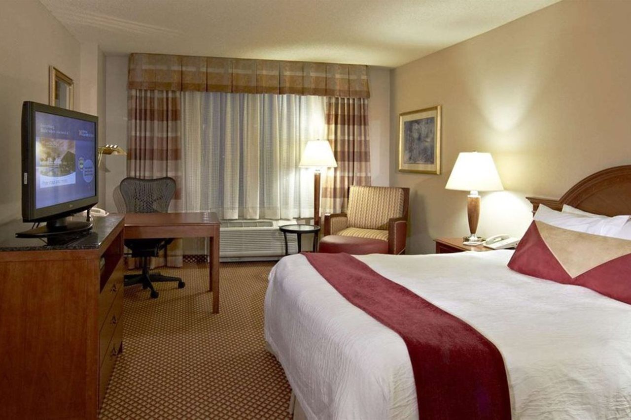 Hilton Garden Denver Airport Hotel Aurora